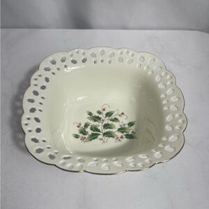 Royal Limited Holly Holiday Pierced Square 7" Serving Dish w/ Gold Trim